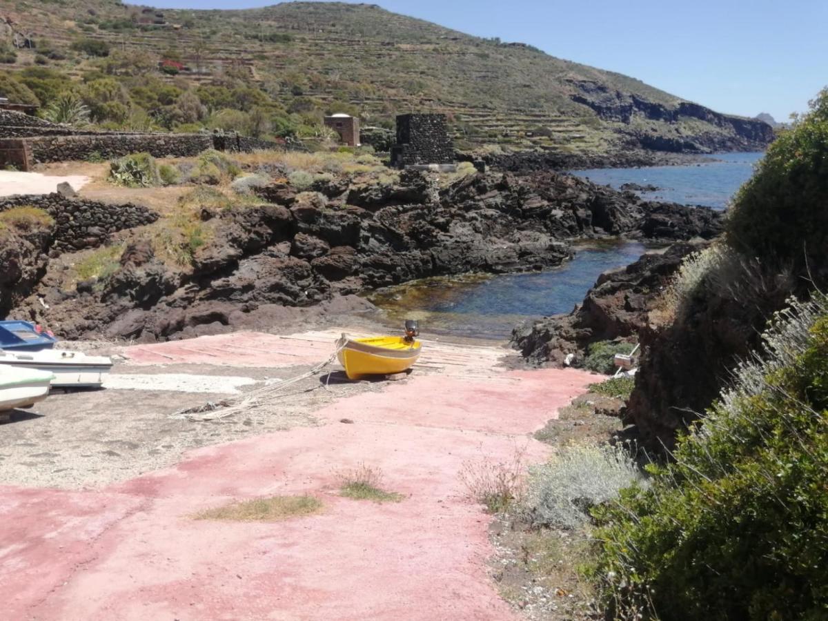 Dammuso Tuffo Nel Mare Vila San Michele  Exterior foto